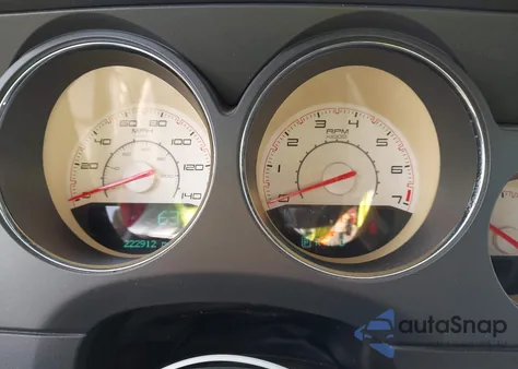 2013 Dodge Challenger Sxt z USA, uszkodzony, nr VIN 2C3CDYAG0DH511743